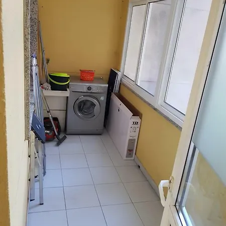 Apartamento Con Garaje Διαμέρισμα Βίγκο