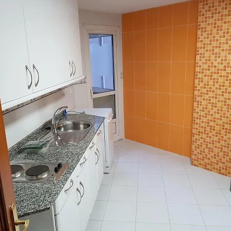Apartamento Con Garaje Βίγκο